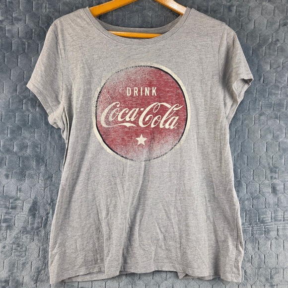 Coca-Cola Graphic T-Shirt Womens 2XL Heather Gray Distressed Logo Short Sleeve